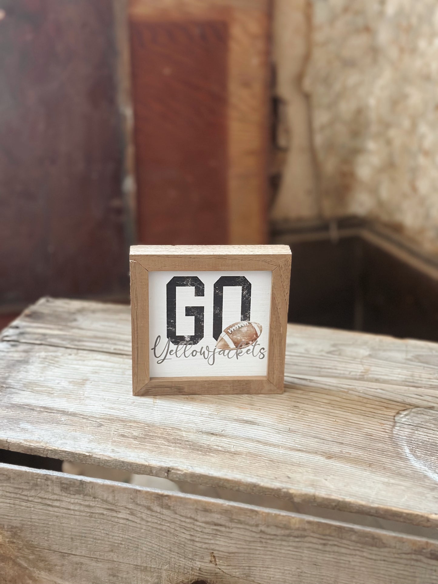 "Go Yellowjackets" Sign