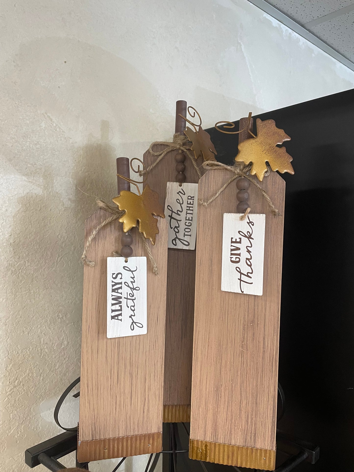 Wood harvest pumpkins